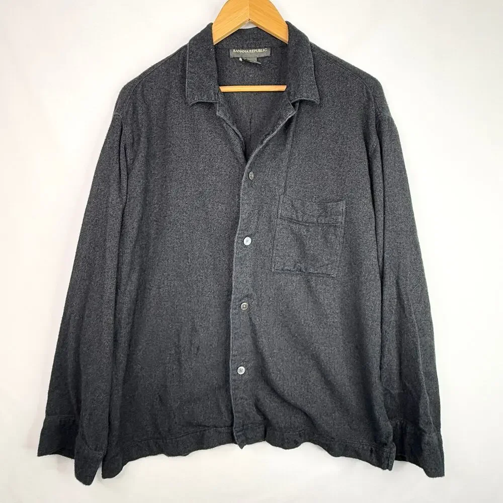 Banana Republic 100% Cotton Grey Button Down Shirt M